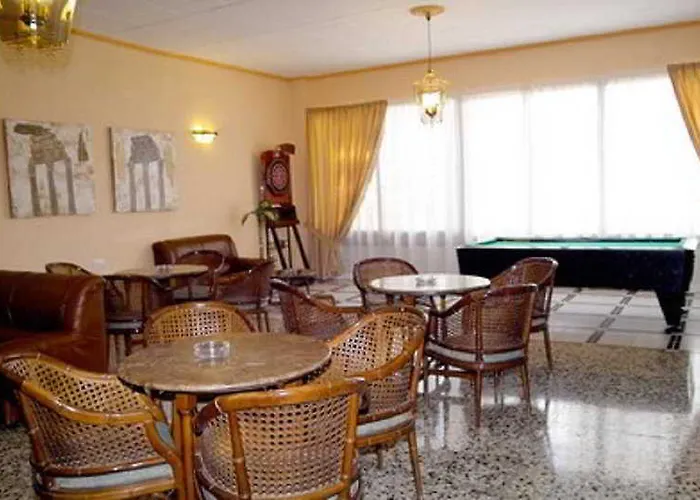 Montreal Hotel 3*