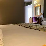 Ξενοδοχείο Montreal 3*
